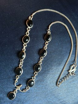 Fijne en prachtige ketting met krachtig onyx (sterling zilver 925)