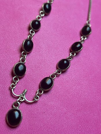 Fijne en prachtige ketting met krachtig onyx (sterling zilver 925)